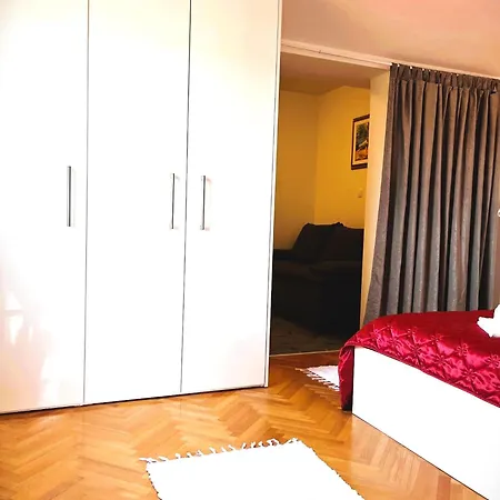 And Milak Guest house 4*
