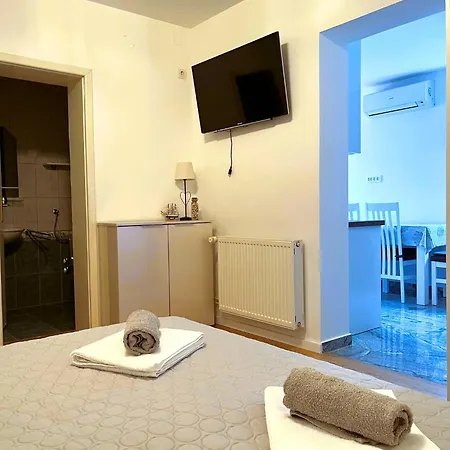 Guest house And Milak 4*